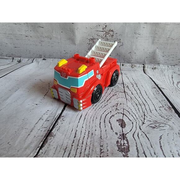 Transformers Rescue Bots Rescan Heatwave the Fire-Bot Truck Playskool Heroes Toy - Picture 5 of 8